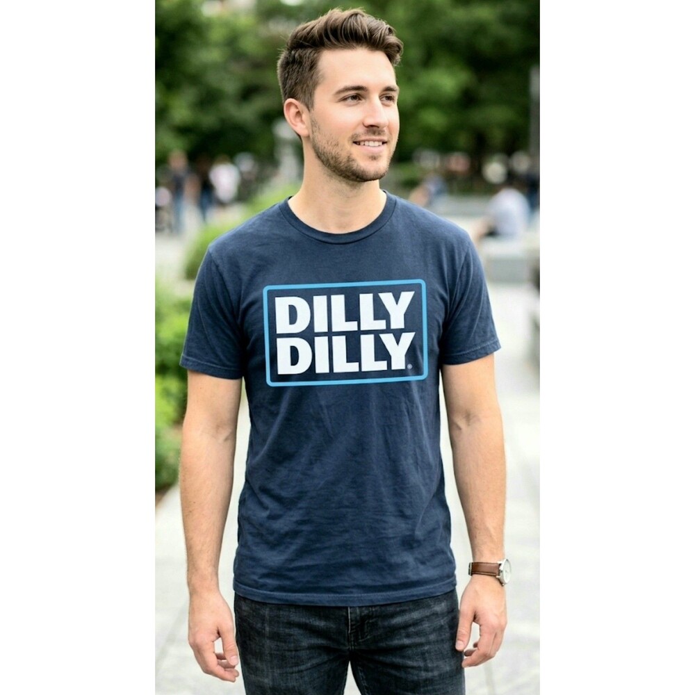 District Concert Tee Bud Light Dilly Dilly Navy XL Graphic Beer Shirt